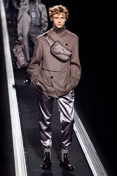 Look 36